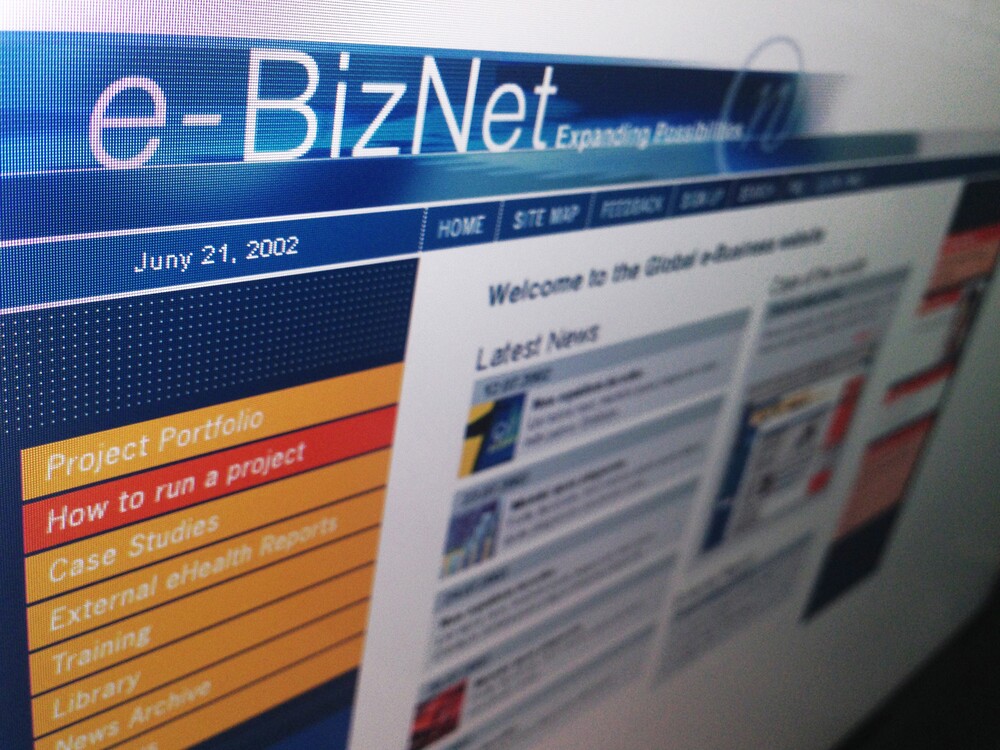 Nov-EbizNet_Intranet_Shot_01